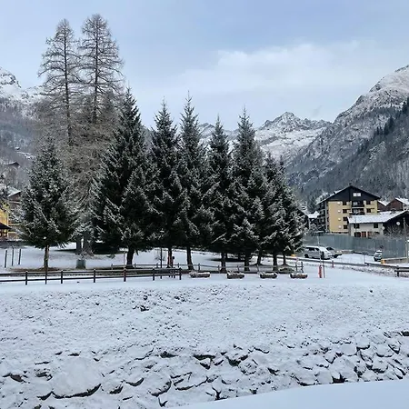 Alagna Charme Apartment Apartamento *
